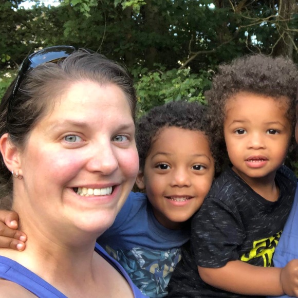 Meet your Posher, Victoria - Picture 1 of 1